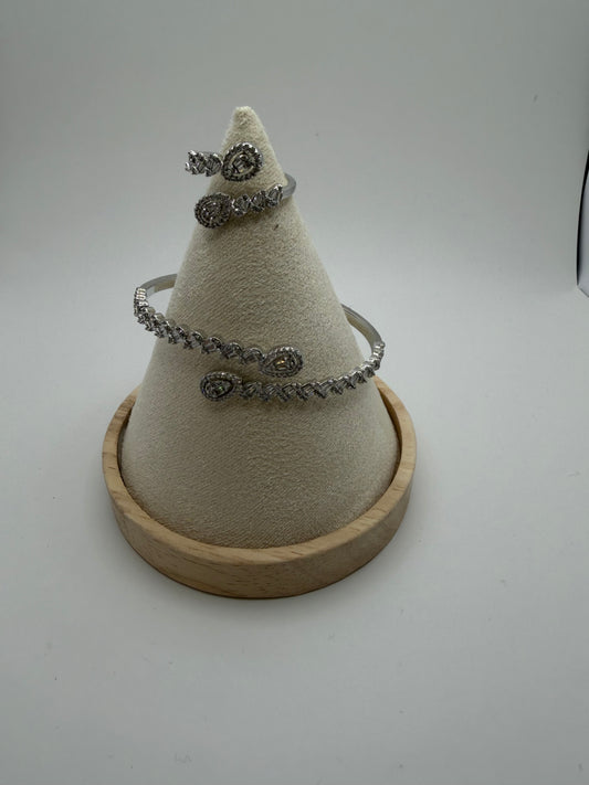 Celeste Teardrop Bangle & Ring Set – 18K White Gold Plated