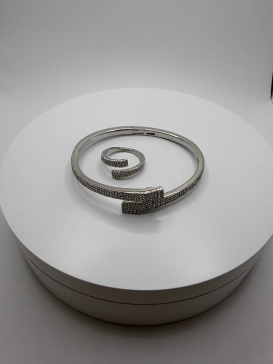 Nova Pavè Bangle & Ring Set – 18K White Gold Plated