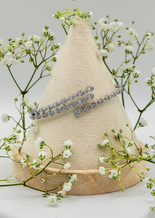 Marquise Vine Bangle & Ring Set – 18K White Gold Plated