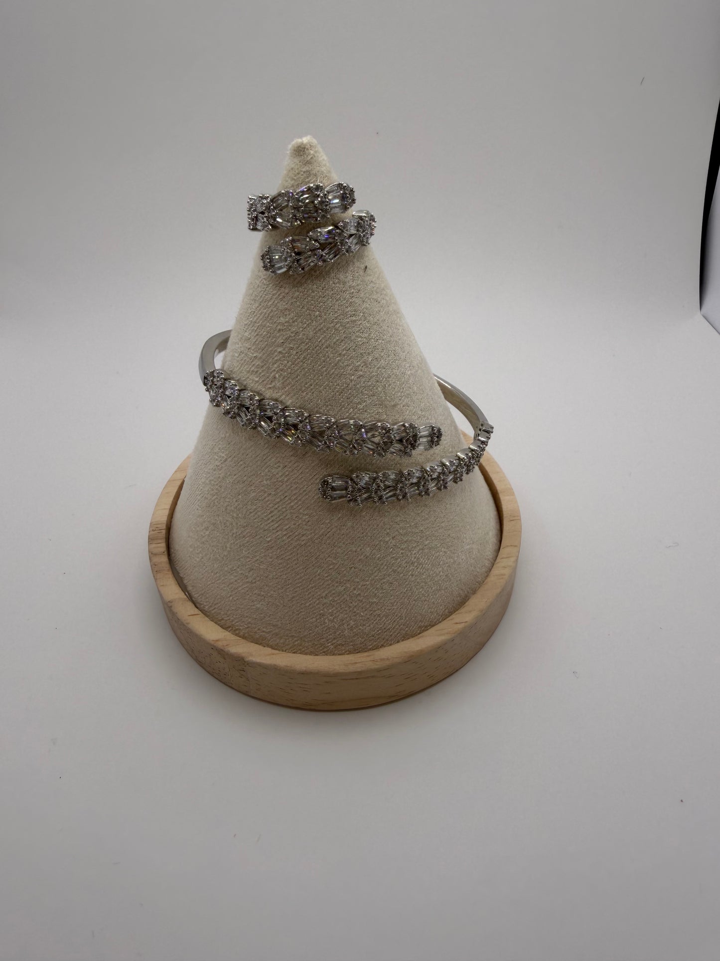 Luna Pavé Bangle & Ring Set – 18K White Gold Plated