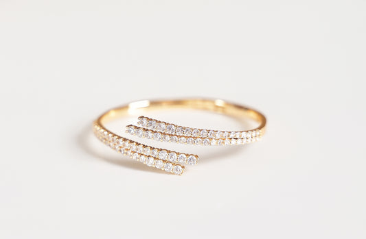 Nova Twist Bangle
