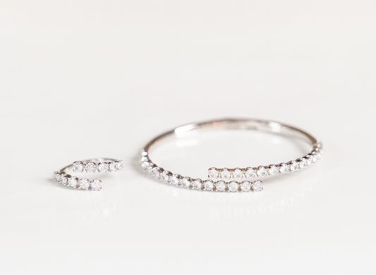 Aura Set Bangle & Ring Set
