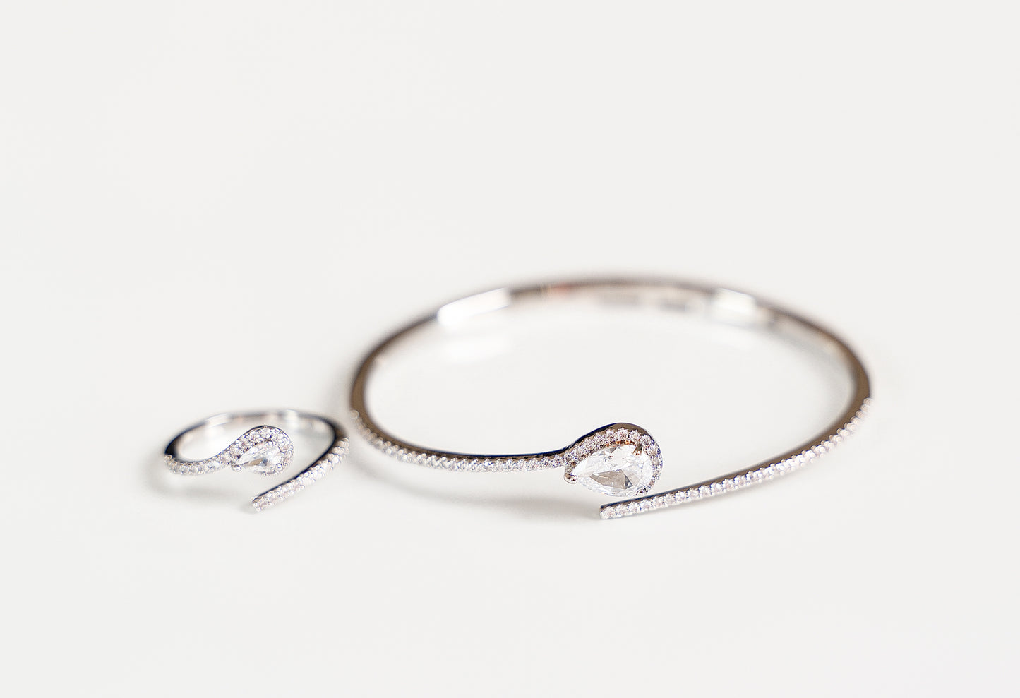 Halo Drop Bangle & Ring Set