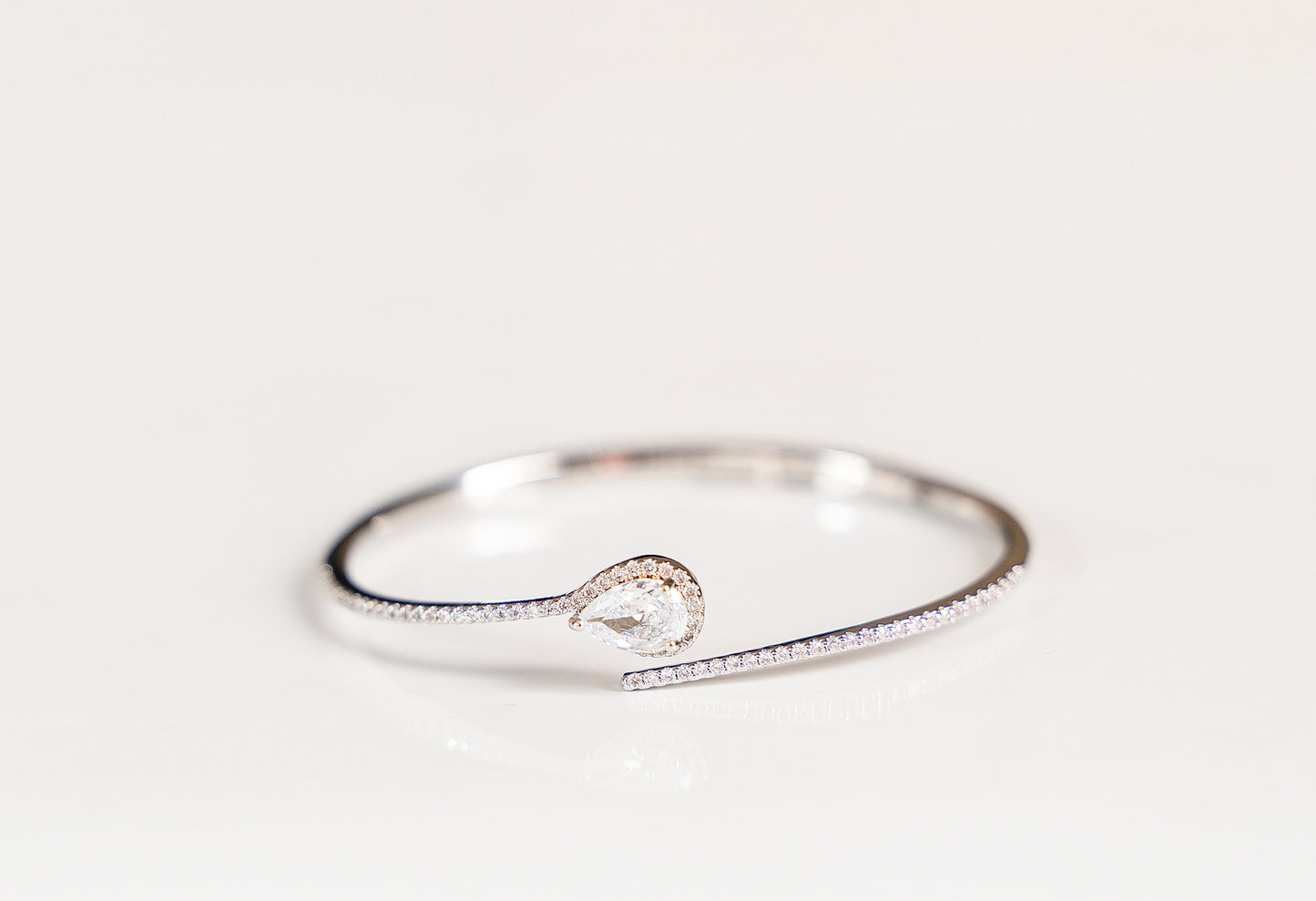 Halo Drop Bangle