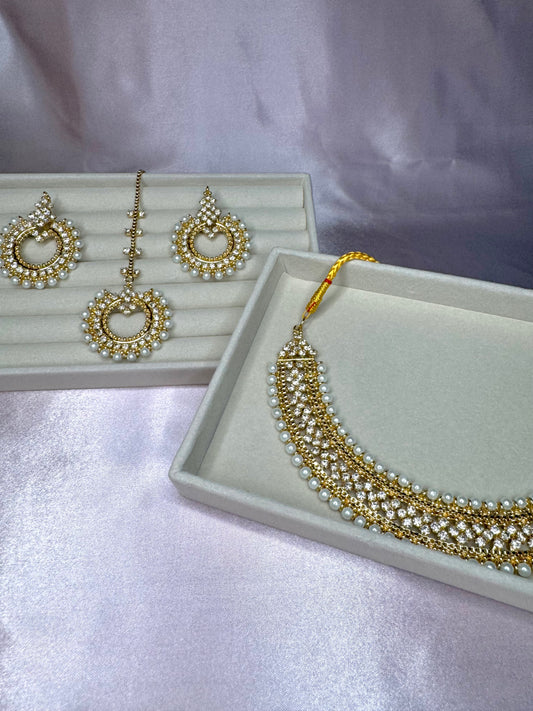 Sana jewellery set - white