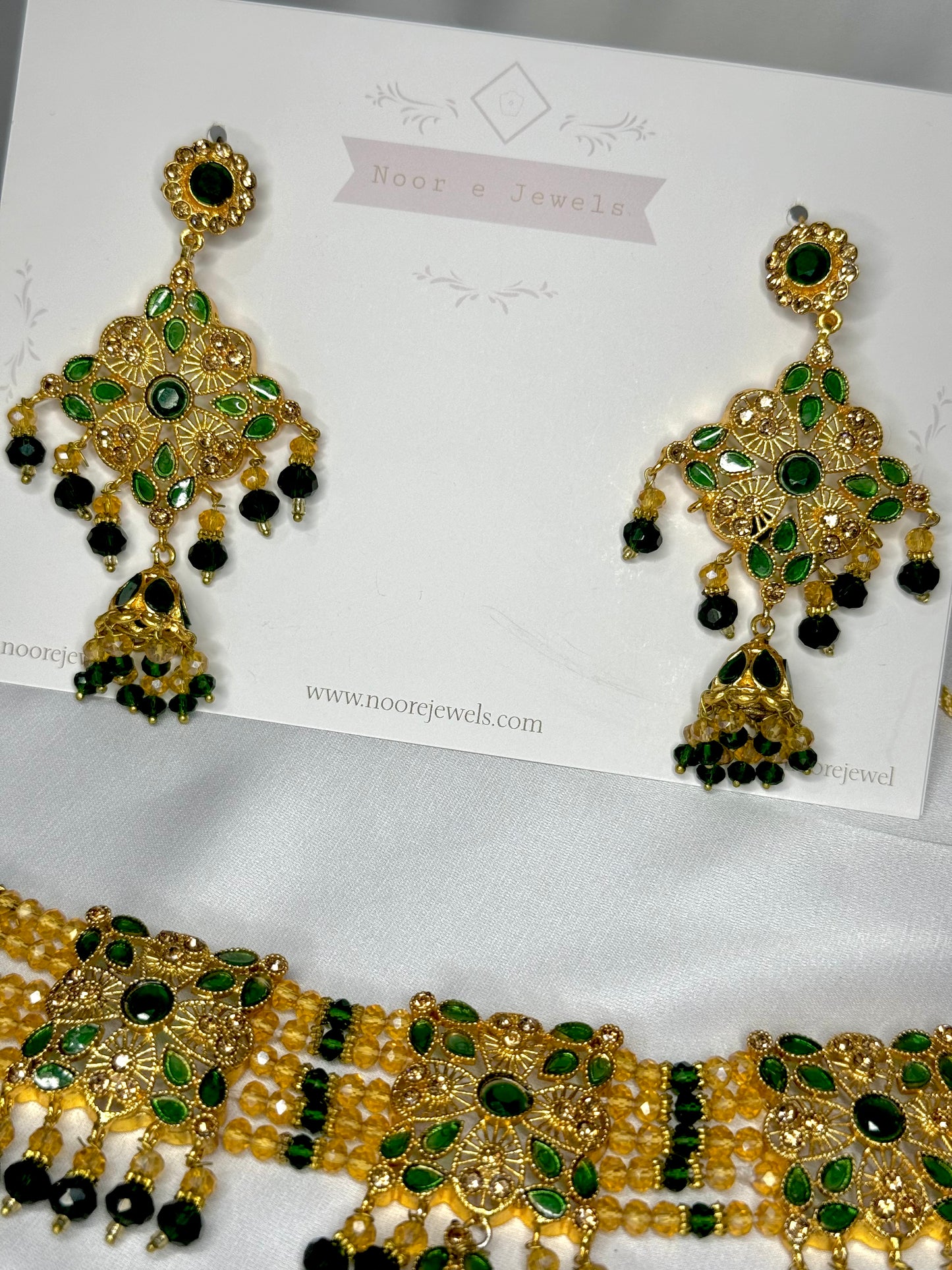 Inaya jewellery set - green