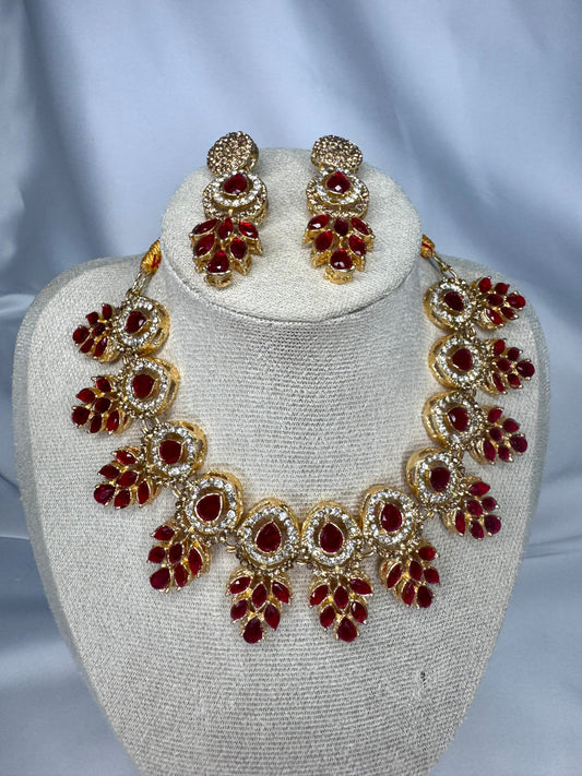 Zahra set - NO TIKKA - Red on gold