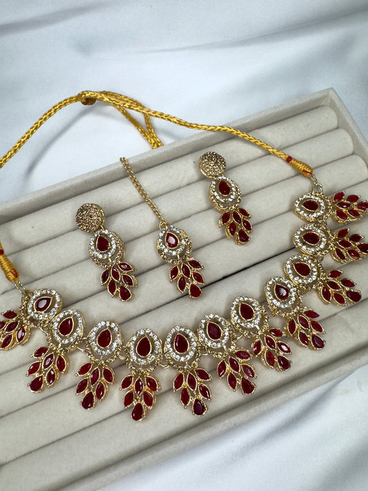 Zahra set - Red on gold