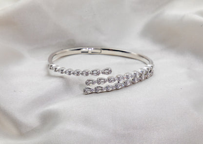 Marquise Vine Bangle & Ring Set – 18K White Gold Plated