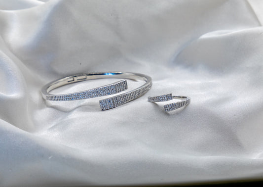 Nova Pavè Bangle & Ring Set – 18K White Gold Plated