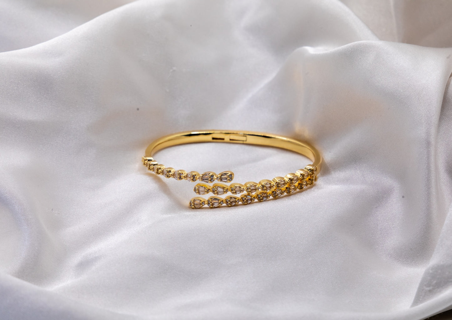 Marquise Vine Bangle