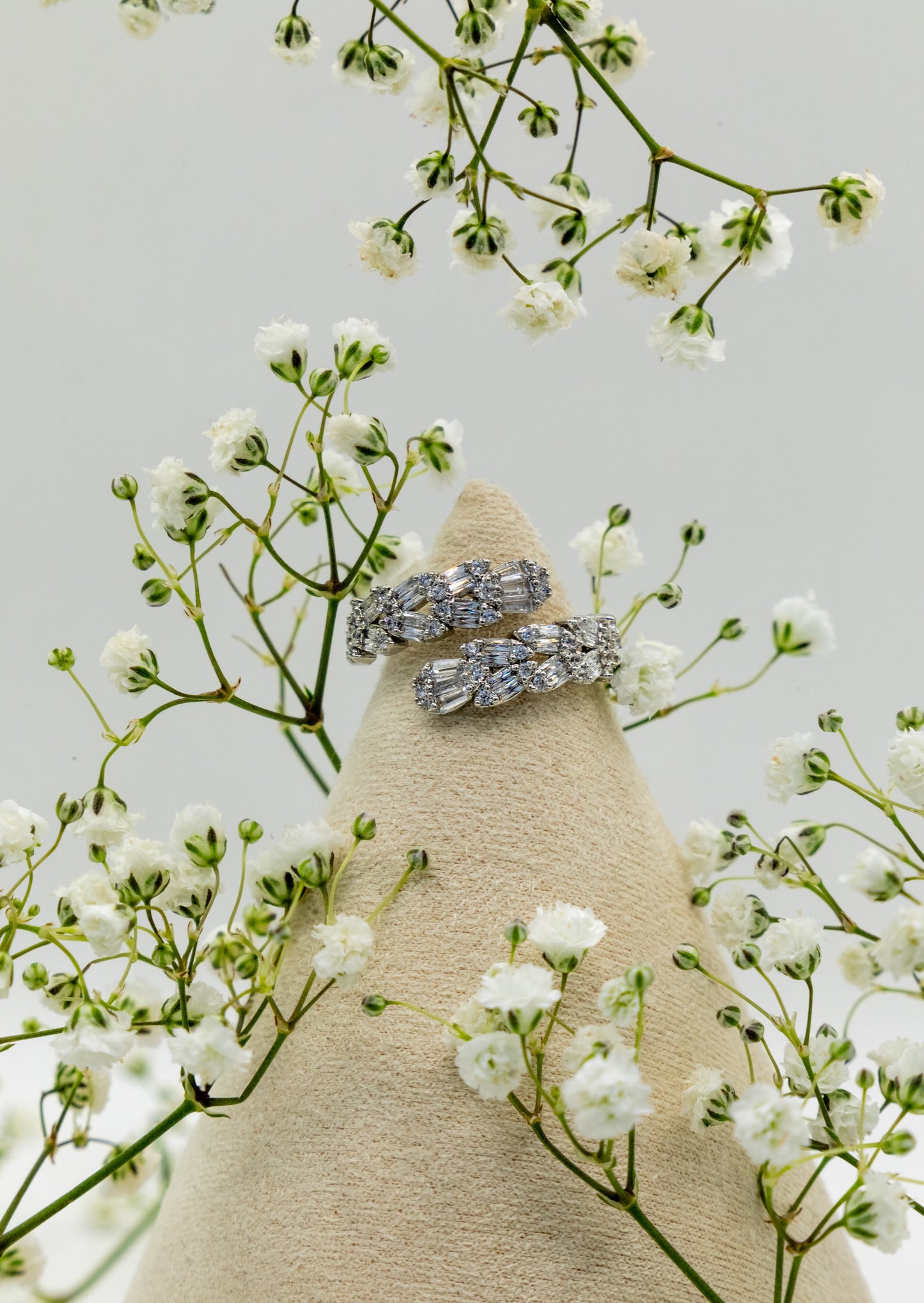 Luna Pavé Bangle & Ring Set – 18K White Gold Plated